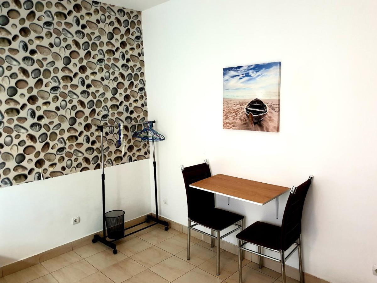 Guest House Mangui Baxu Rooms & Apartment Tarrafal  Eksteriør billede